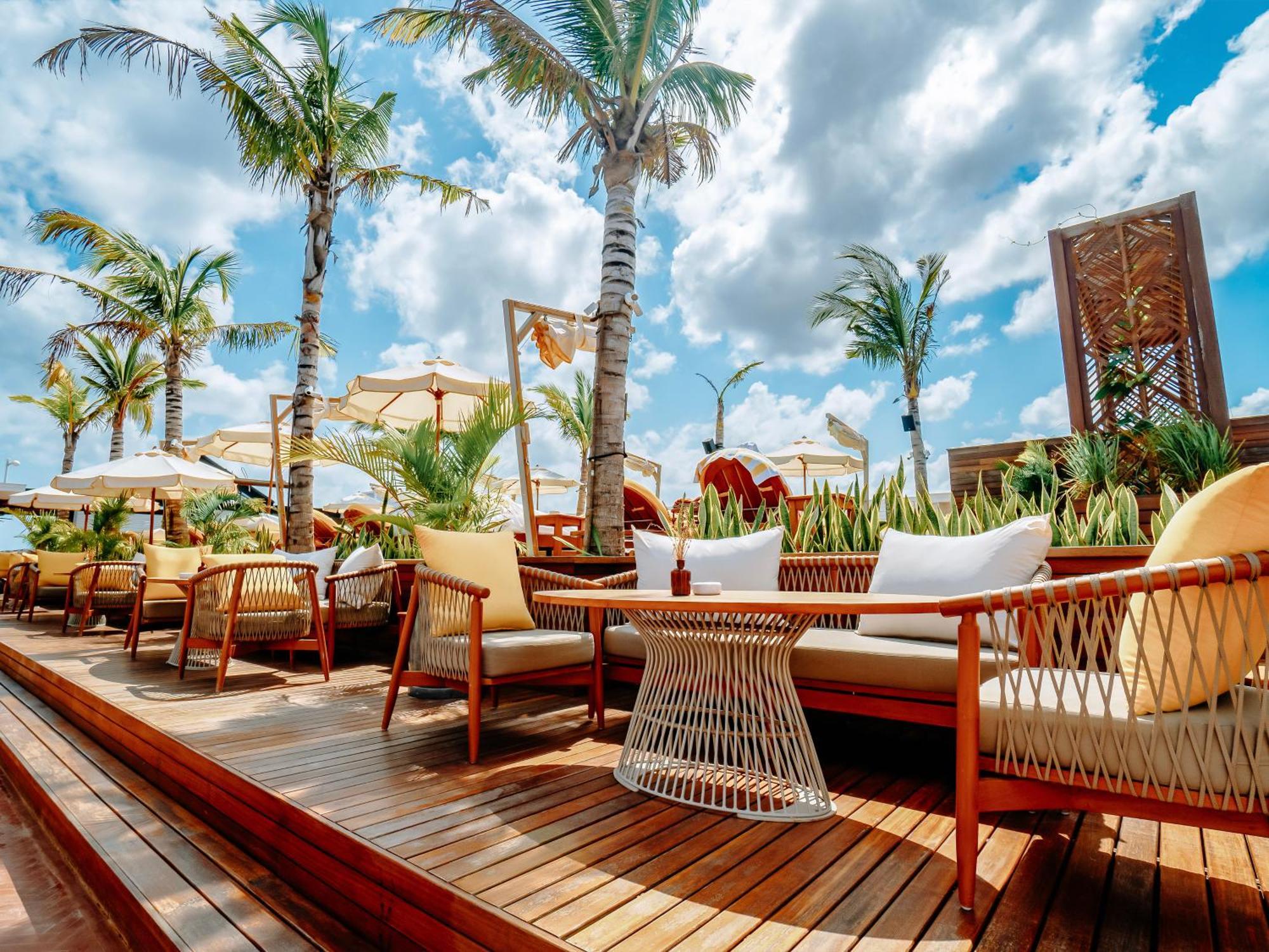 קנגו Secana Beachtown Resort & Residences מראה חיצוני תמונה