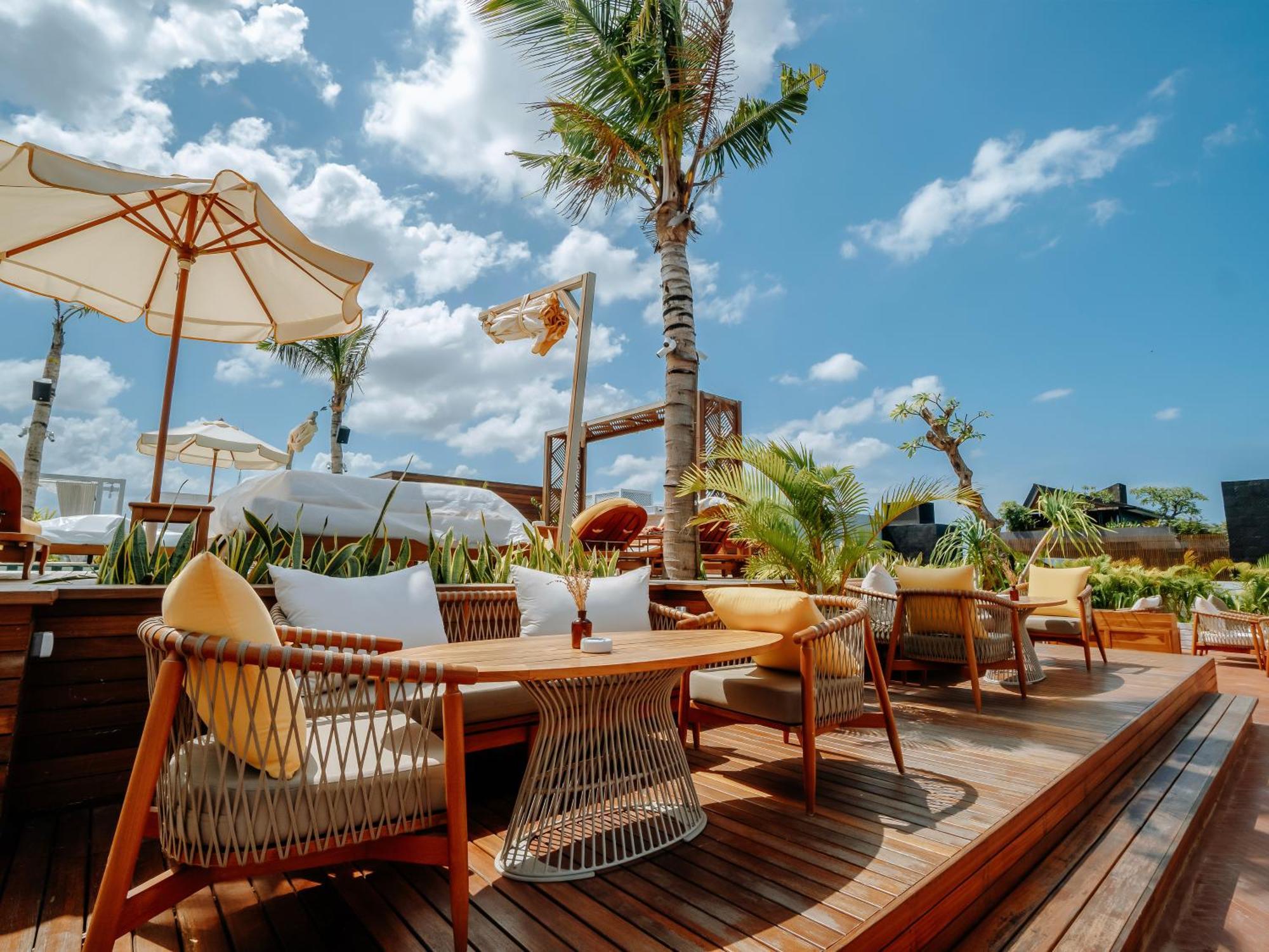 קנגו Secana Beachtown Resort & Residences מראה חיצוני תמונה