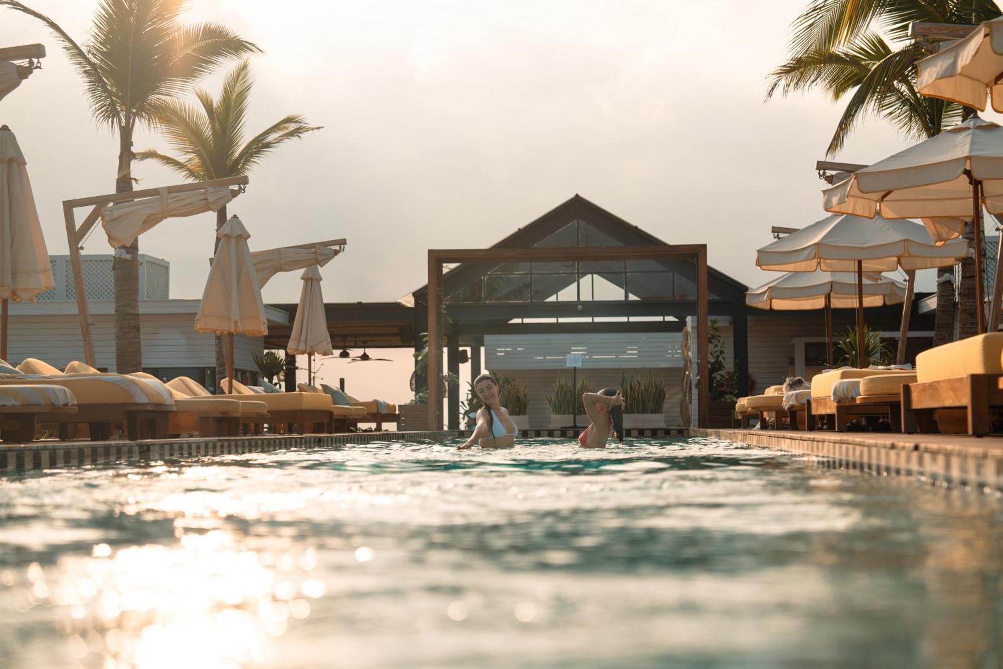 קנגו Secana Beachtown Resort & Residences מראה חיצוני תמונה